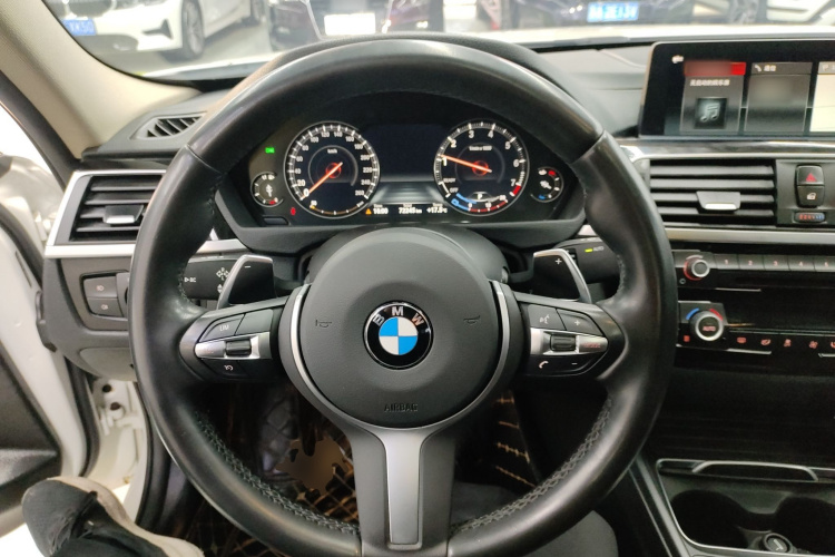 宝马3系 2018款 320Li 领先型M运动套装中控内饰13
