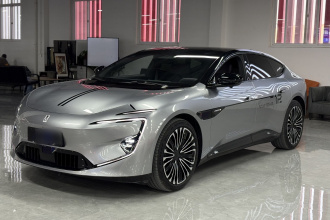 阿维塔12 2024款 700 三激光后驱奢享版