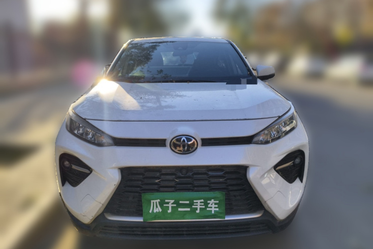 丰田 威兰达 2022款 2.0L CVT两驱豪华PLUS版车身外观2