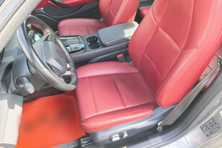 零跑汽车 零跑S01 2020款 460 Pro中控内饰7003