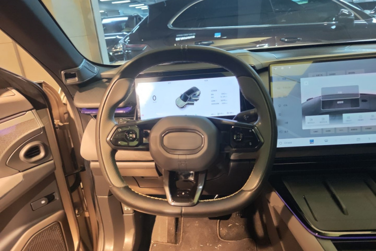 领克08 EM-P 2023款 220km 时间限量版局部细节13