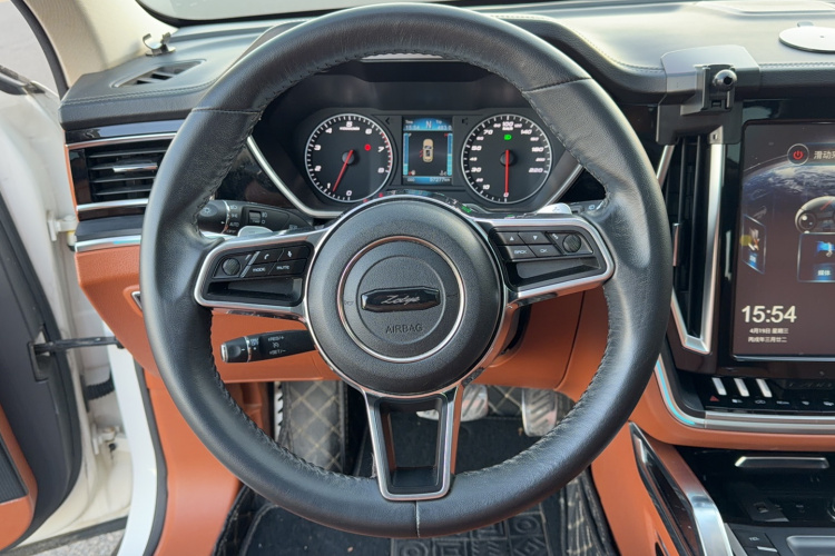 众泰T700 2017款 1.8T 双离合尊享型局部细节13