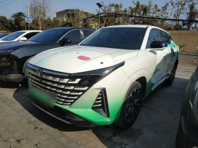 长安UNI-Z新能源 2024款 蓝鲸智电iDD 125km 超越型