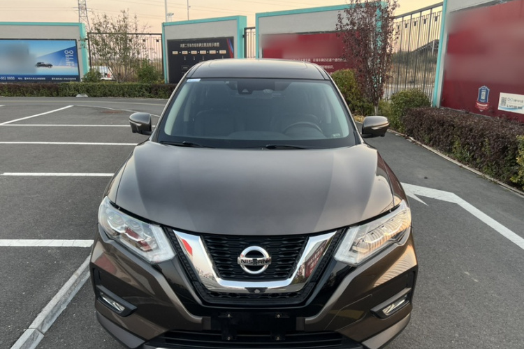 日产 奇骏 2021款 2.0L CVT 2WD XL Premium尊享纪念版车身外观6005