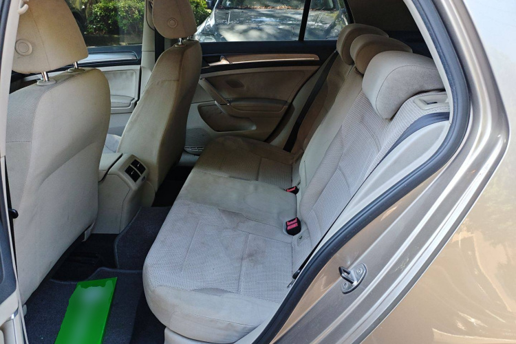 大众 高尔夫 2014款 1.4TSI 手动舒适型中控内饰21