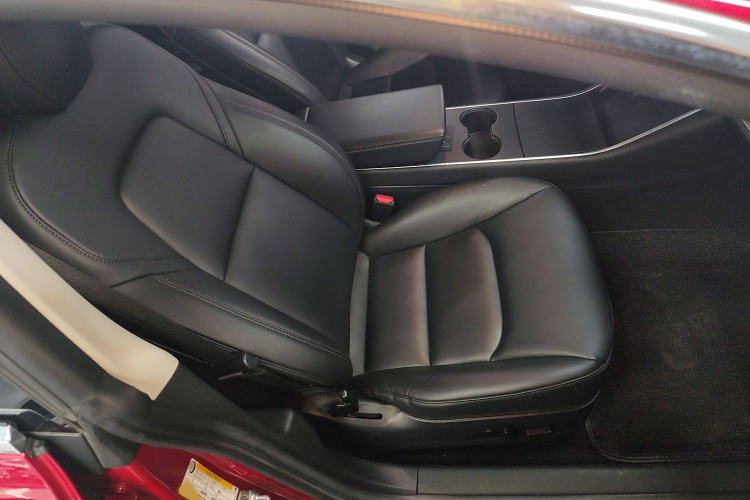 特斯拉 Model 3 2020款 标准续航后驱升级版局部细节41