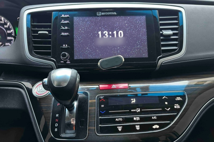 本田 奥德赛 2019款 2.0L 锐·畅享版中控内饰7009