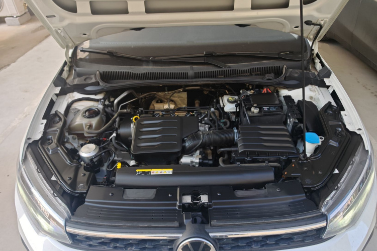 大众 朗逸 2023款 新锐 1.5L 自动新逸版机舱底盘24