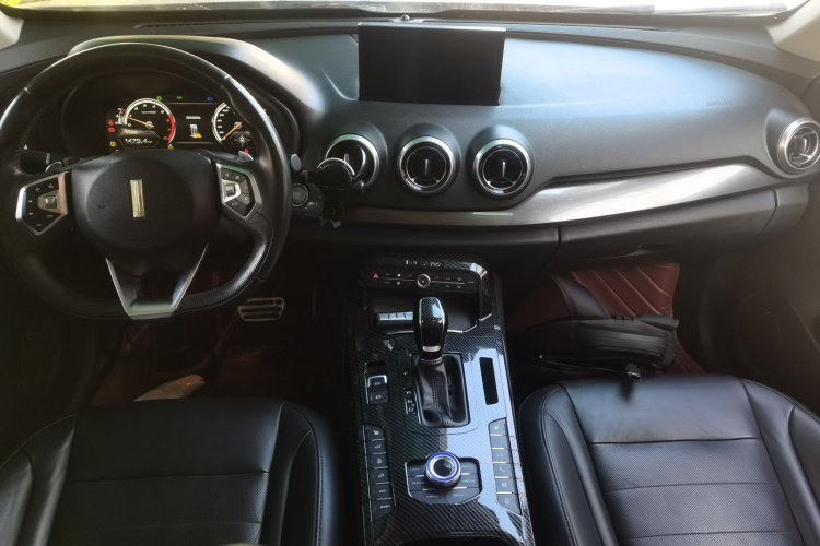 魏牌 VV7 2017款 2.0T 旗舰型中控内饰7002