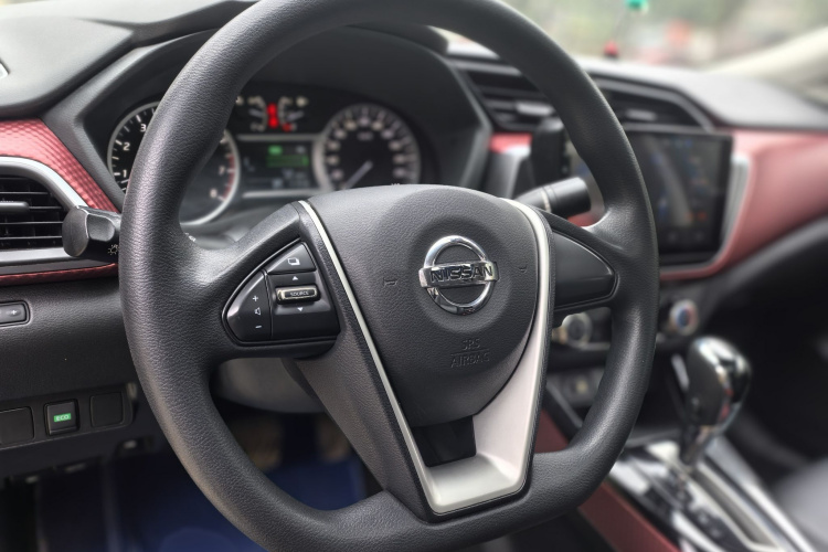 日产 蓝鸟 2019款 1.6L CVT炫酷版 国VI中控内饰7007