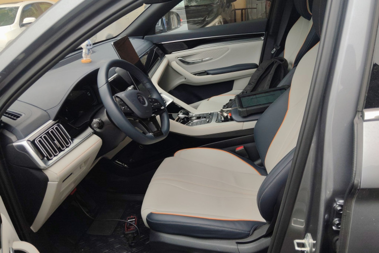 比亚迪 宋PLUS新能源 2021款 DM-i 110KM 旗舰型中控内饰19