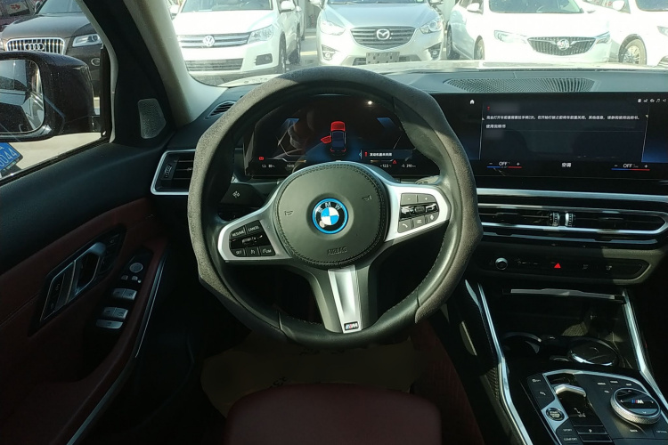 宝马i3 2022款 eDrive 35 L中控内饰13