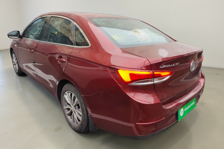 别克 英朗 2021款 改款 1.3T 自动轻混动精英型车身外观5