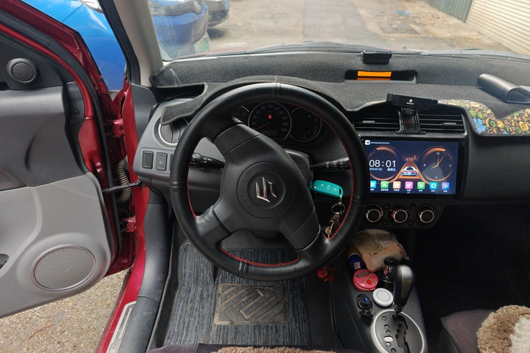 铃木 雨燕 2013款 1.5L 自动20周年限量版中控内饰13