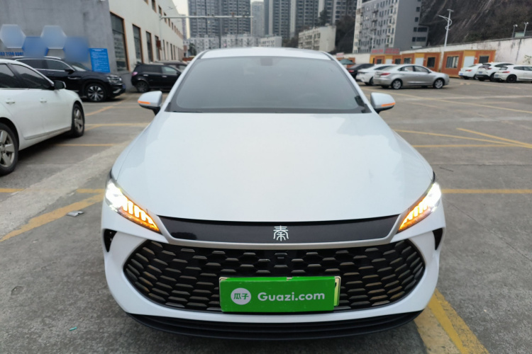 比亚迪 秦PLUS 2025款 DM-i 智驾版 55KM领先型车身外观6001