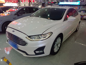 福特 蒙迪欧 2020款 EcoBoost 180 时尚型