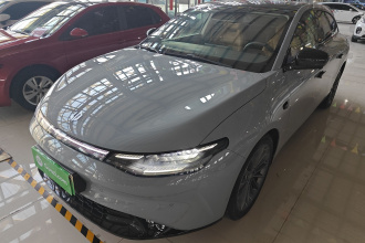 零跑汽车 零跑C01 2024款 纯电 525尊享版