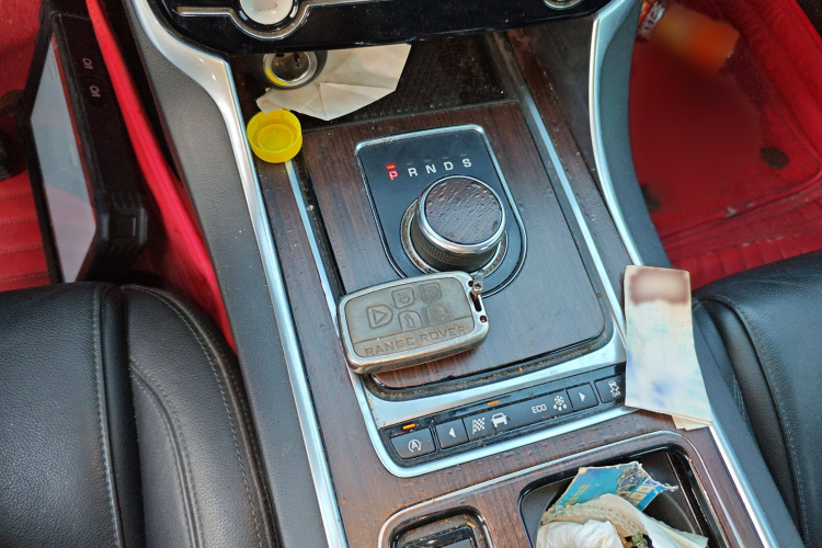 捷豹XFL 2017款 XFL 2.0T 200PS 风华版局部细节18