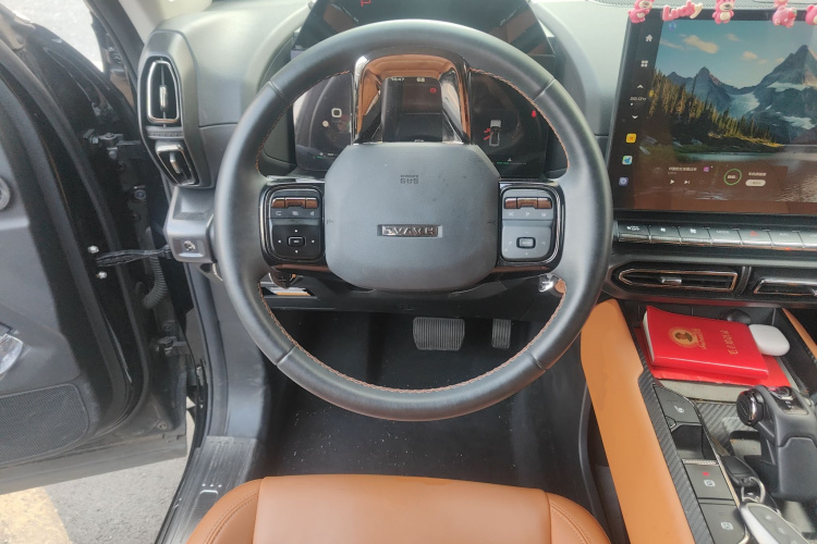 哈弗大狗 PLUS 2023款 2.0T 两驱潮野版Plus中控内饰13