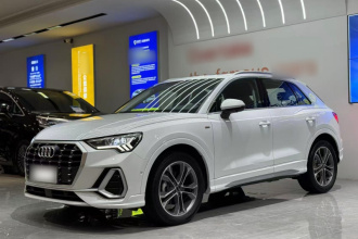 奥迪Q3 2023款 40 TFSI 时尚动感型