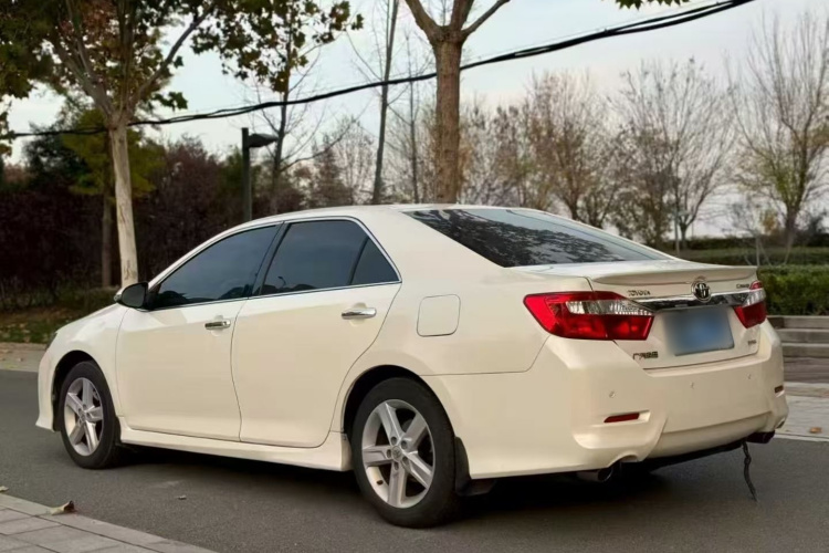 丰田 凯美瑞 2012款 骏瑞 2.0S 耀动版车身外观6005