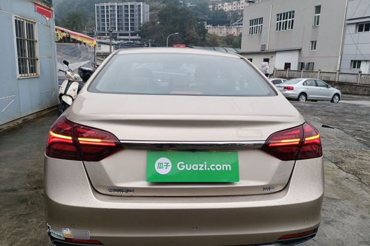 吉利汽车 帝豪 2019款 领军版 1.5L CVT豪华型 国VI车身外观6