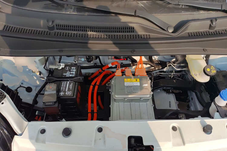 长安启源 长安Lumin 2024款 205km 启航版机舱底盘24