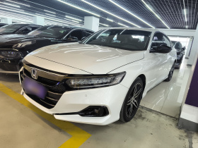 本田 雅阁 2022款 260TURBO 幻夜·尊贵版