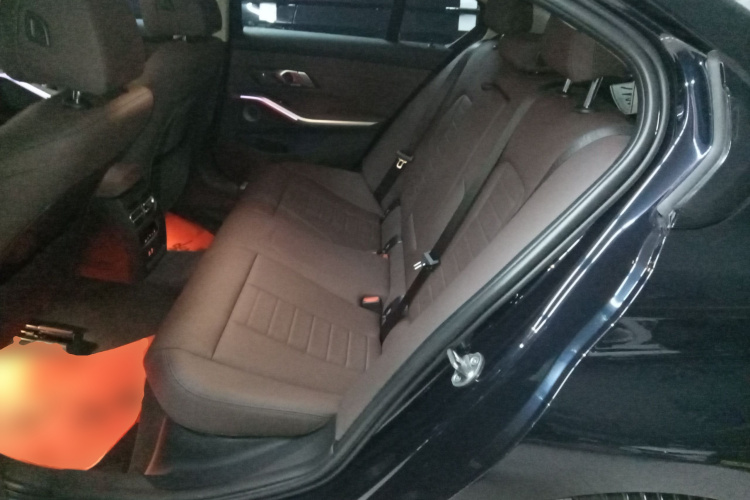 宝马3系 2020款 改款 325i M运动套装中控内饰7004