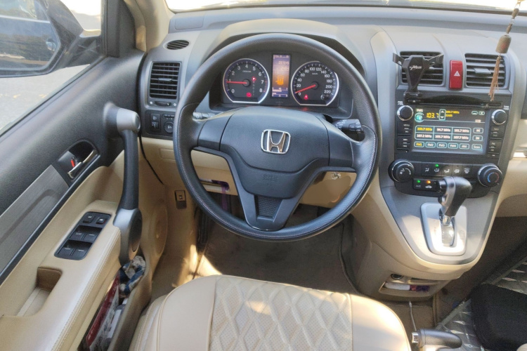 本田CR-V 2010款 2.0L 自动两驱都市版局部细节13