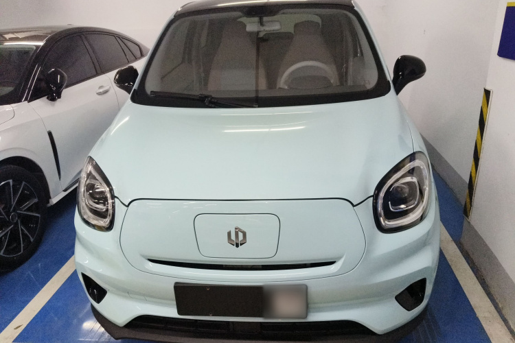 零跑汽车 零跑T03 2025款 403舒享版车身外观2