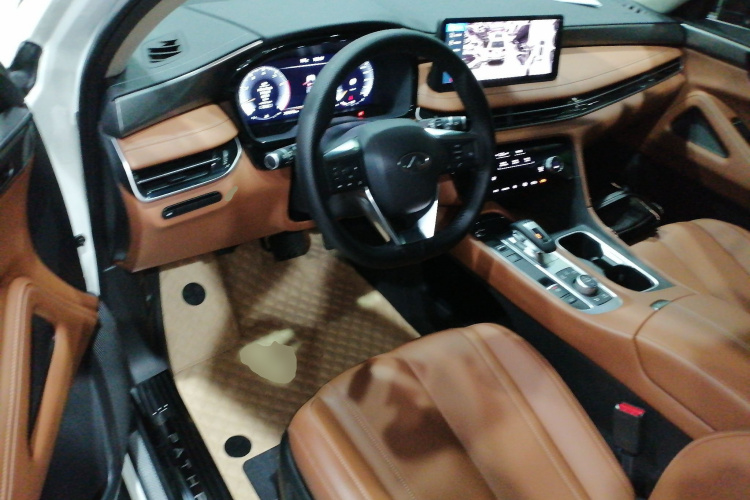 英菲尼迪QX60 2024款 2.0T 悦享版中控内饰13