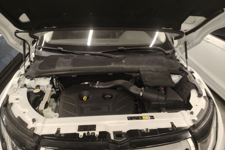 路虎 揽胜极光 2017款 2.0T SE 智耀版局部细节24