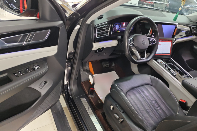 大众 途昂 2021款 330TSI 两驱尊崇豪华版中控内饰20