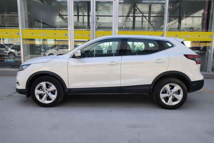 日产 逍客 2022款 2.0L CVT XV智享版车身外观6005