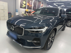 沃尔沃XC60 2022款 B5 四驱智逸豪华版