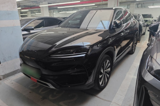 比亚迪 宋PLUS新能源 2024款 荣耀版 EV 520km 豪华型