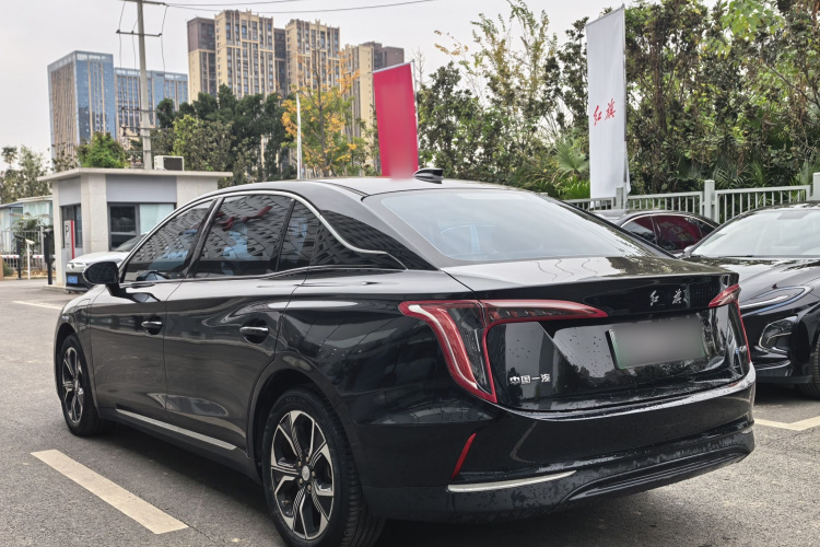 红旗E-QM5 2023款 改款 基础出行版车身外观6006