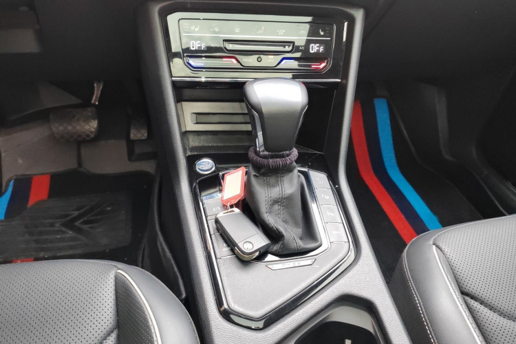 大众 途观L新能源 2020款 430PHEV 插电混动旗舰版局部细节18