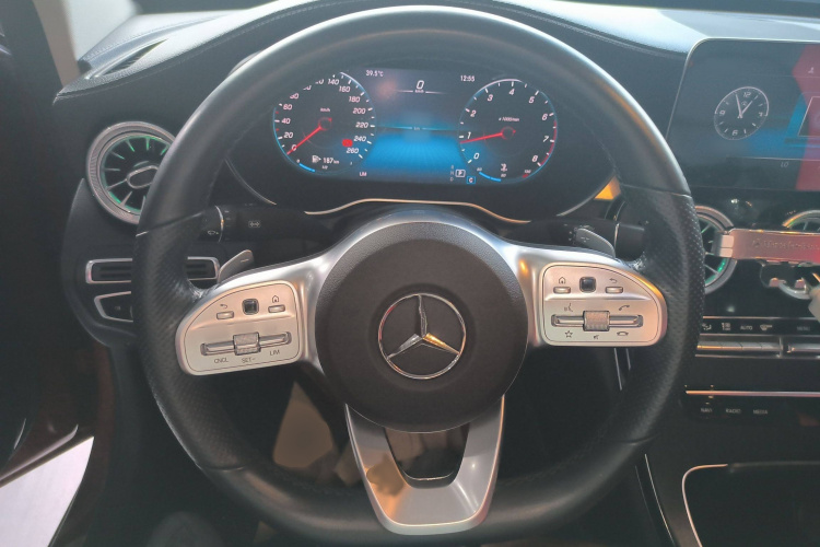 奔驰C级 2020款 C 200 L 时尚型运动版局部细节13