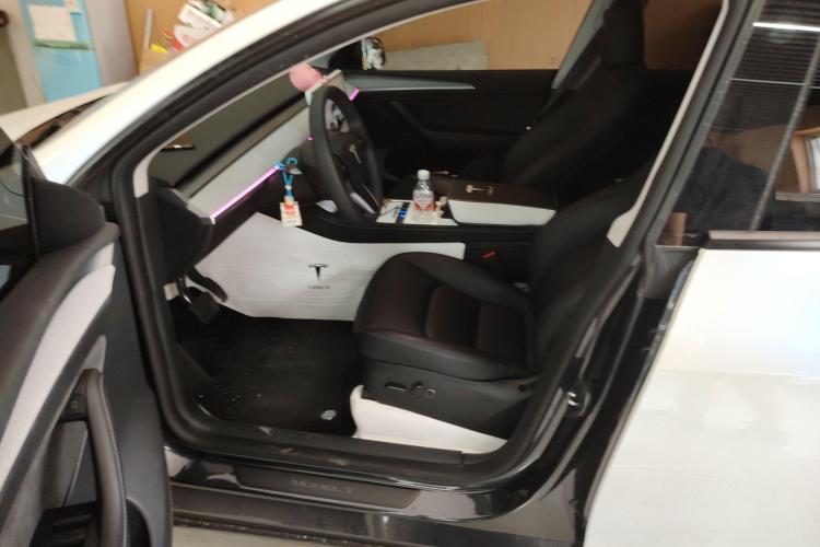 特斯拉 Model Y 2024款 后轮驱动版局部细节19