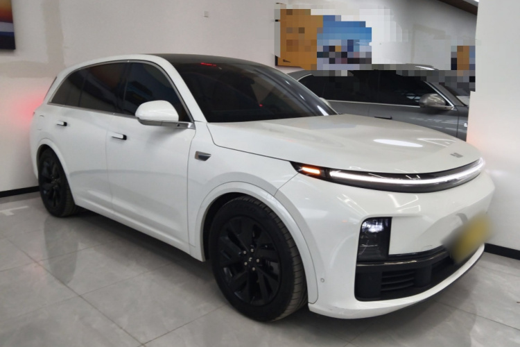 理想汽车 理想L7 2023款 Pro车身外观3