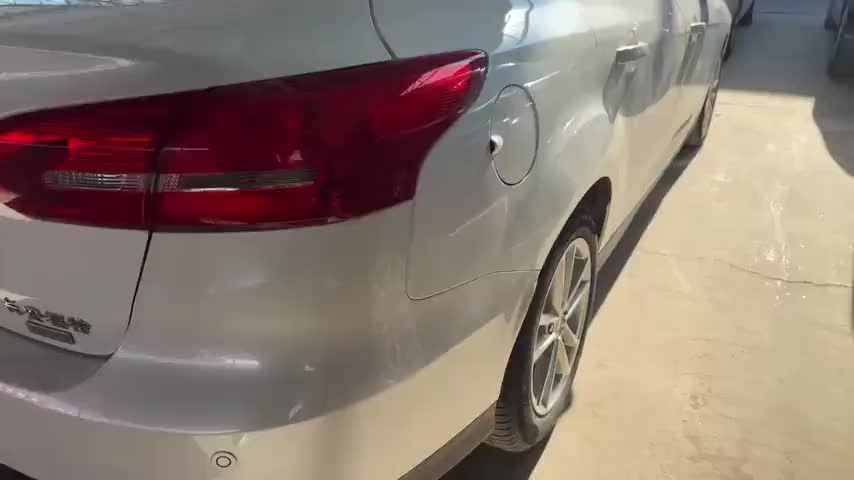 福特 福克斯 2015款 三厢 EcoBoost 180 自动精英型实拍1