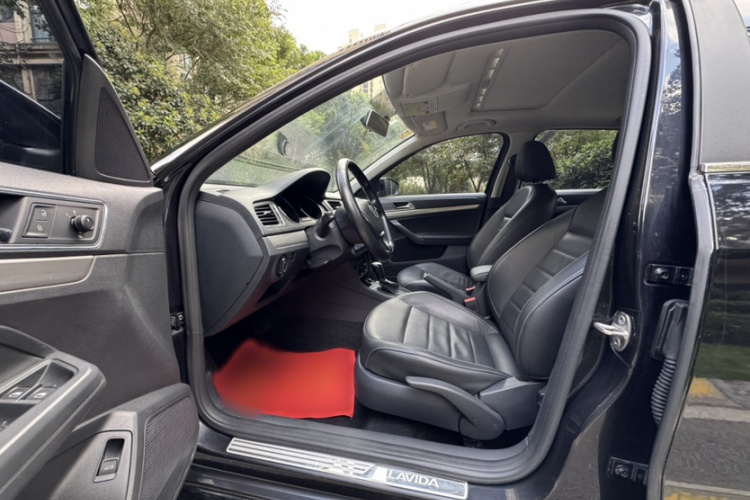 大众 朗逸 2017款 1.6L 自动舒适版中控内饰7003