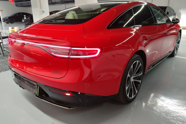 鸿蒙智行 智界S7 2024款 Ultra 四驱旗舰版车身外观7