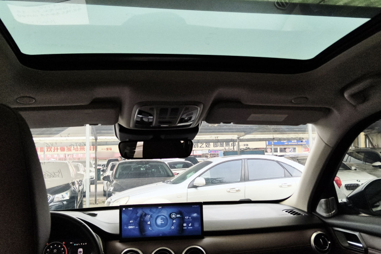 魏牌 VV6 2021款 2.0T 两驱智享+中控内饰22