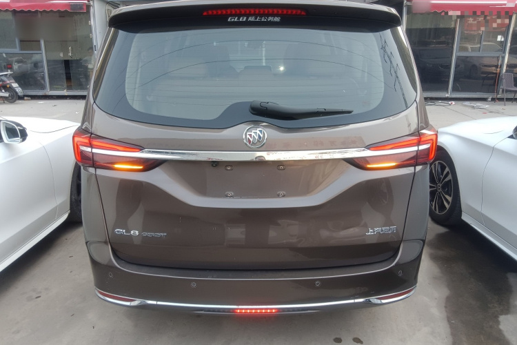 别克GL8 2021款 陆上公务舱 652T 舒适型车身外观6004