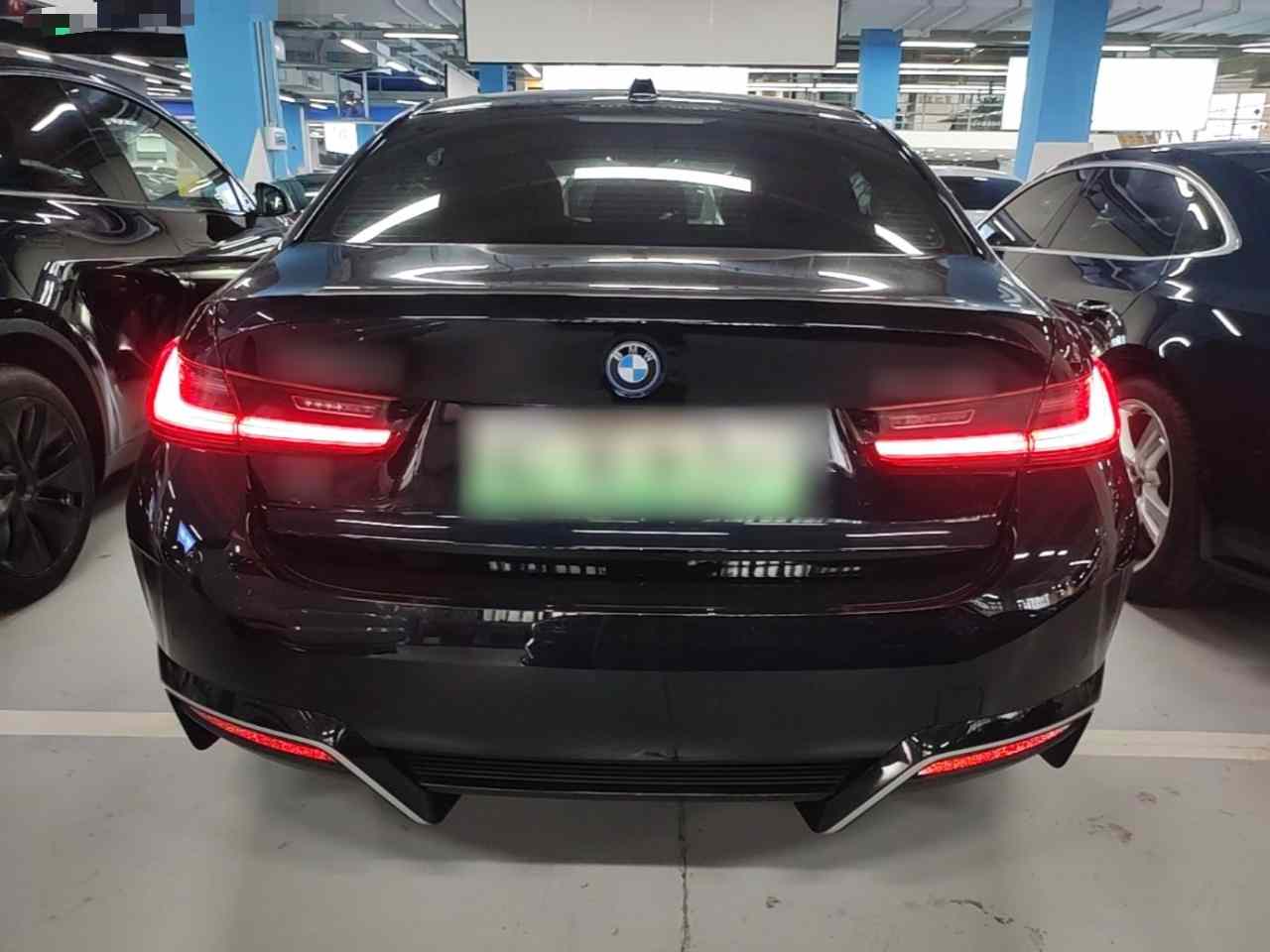 宝马i3 2024款 eDrive 40 L 曜夜运动套装(3)