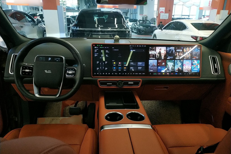 理想汽车 理想L9 2023款 Pro中控内饰12