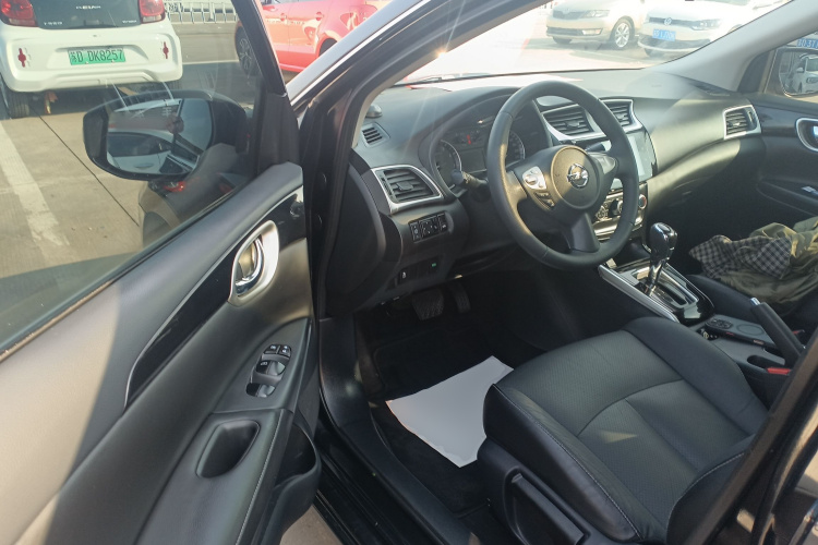 日产 轩逸 2019款 1.6XV CVT智联尊享版 国VI中控内饰20